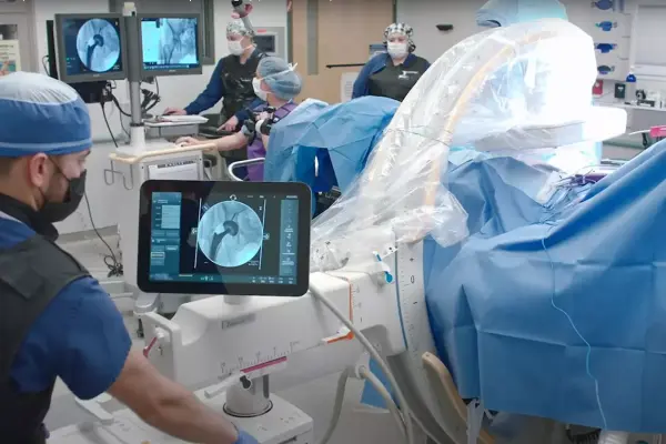 What is Robotic Spine Surgery? Benefits, Recovery & Advanced Treatment at CISRO Hospital
